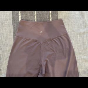 ✨flash sale✨ Lululemon wide leg align crop 21”